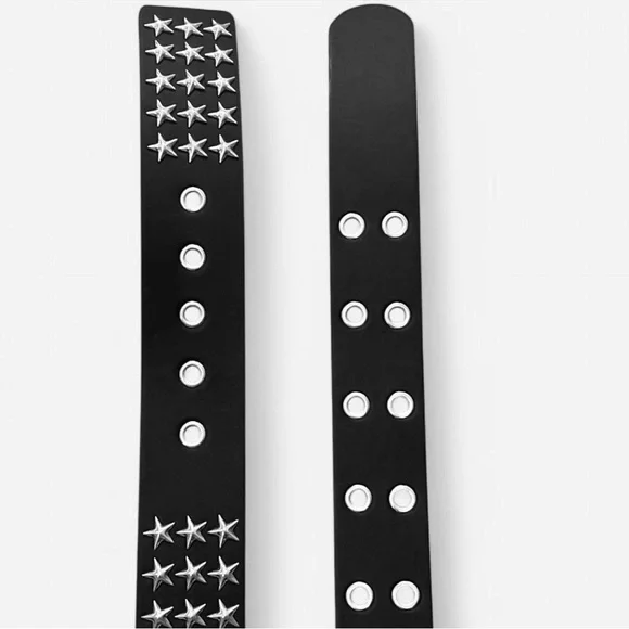 Two hot topic belts - Picture 2 of 5